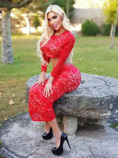 Muñeca Barbie, escort trans madrid Peruana