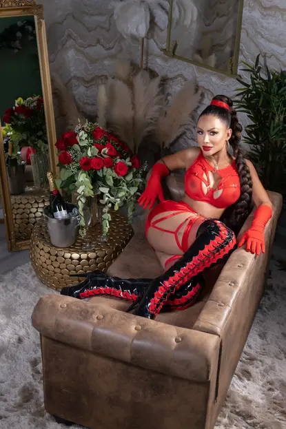 Diosa Ferrer, ts escorts Colombian