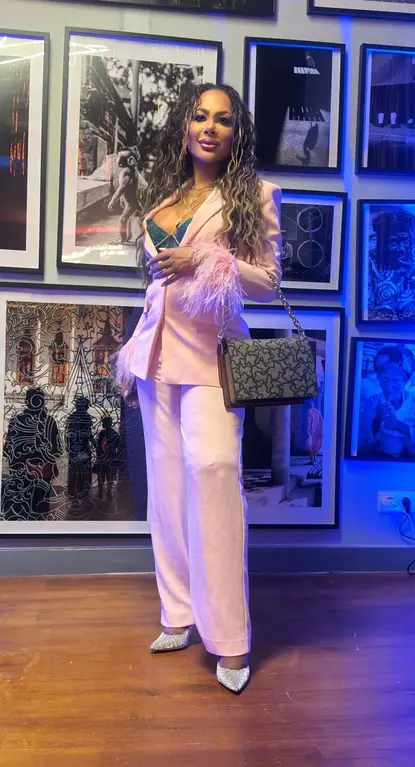 Diosa Ferrer, escort travesti Colombiana