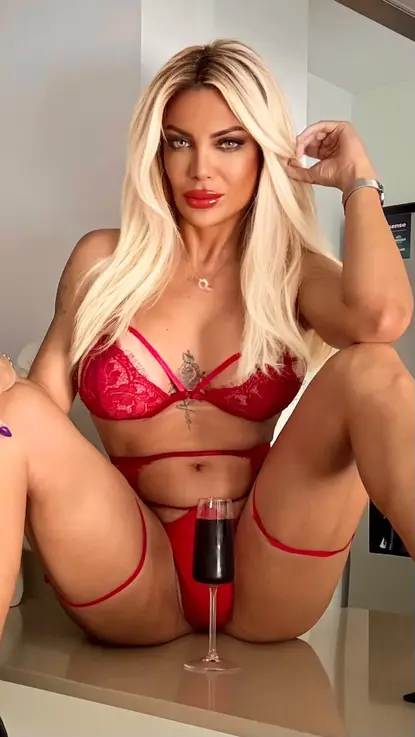 Amanda Lear, escort trans madrid Brasileña