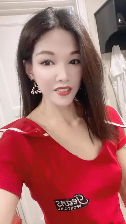 Sunny, barcelona escorts