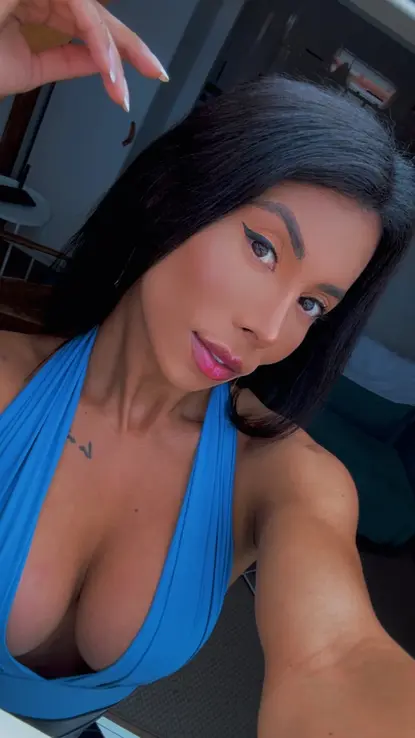 Tamara , Venezuelana