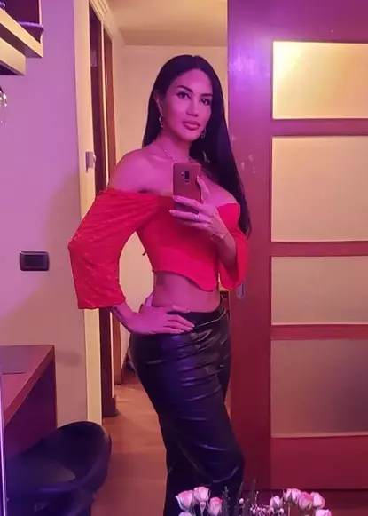 Alejandra Love, trans escort Équatorienne