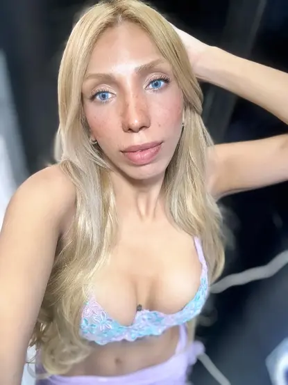 Luna Lovegood, trans escort Brasiliana