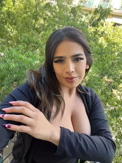 Daniela , Colombiana