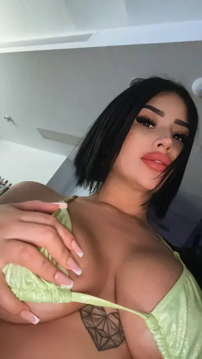Linda, barcelona escort Brazilian