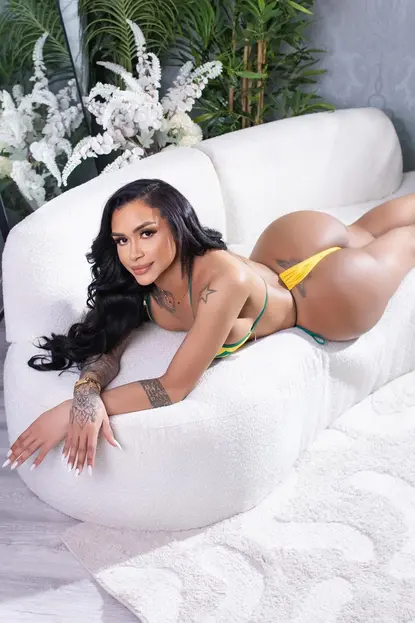 Keimy, escort travesti Brasileña