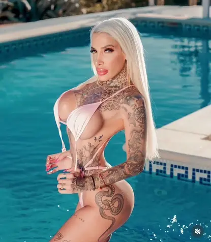 Nicole, Argentina