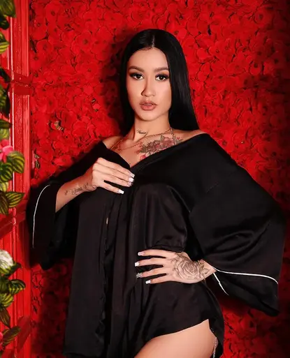 Valentina , Venezuelan