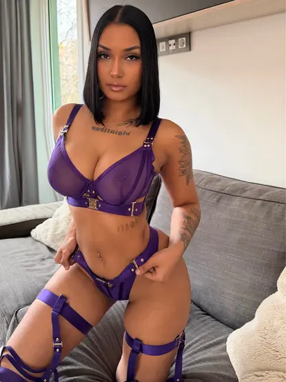 Sara, barcelona escort Venezuelan