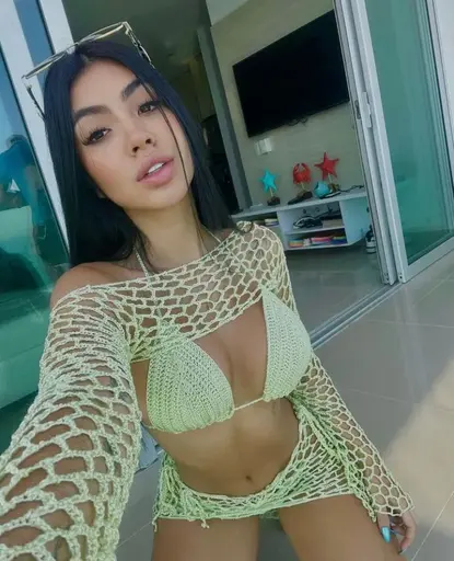 Mía parís , escorts en madrid Colombiana