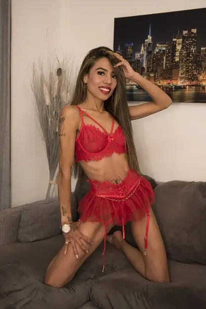 Kitty, escorts madrid Colombiana