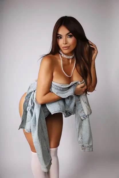 Vicky, Brésilienne