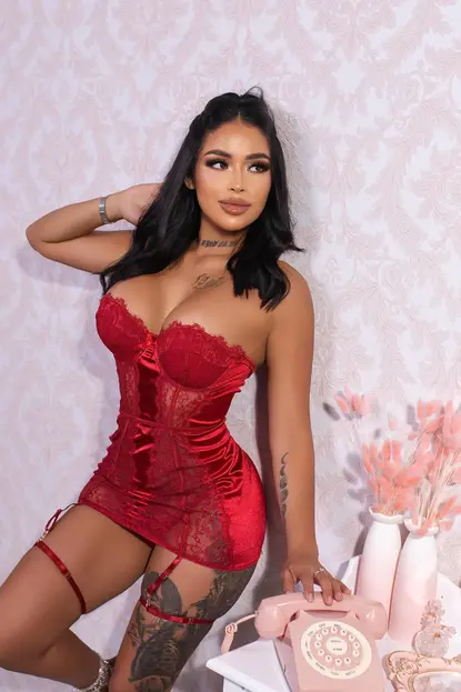 Nayeli , escorts en madrid Colombiana