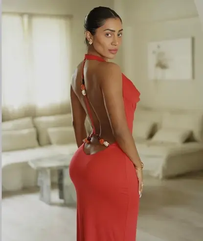Rafaela , Brasileña